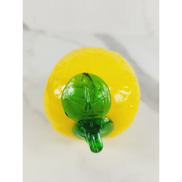 Art Glass Hand Blow Yellow Lemon w/ Green Leaf Vegetable 4" Home Decor 90s Vtg - Picture 2 of 13